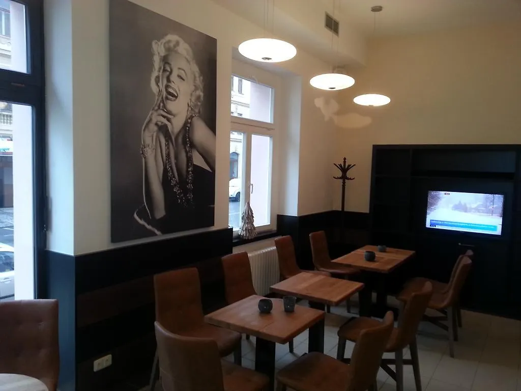Bona Serva Prague Hotel