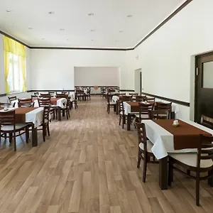hubertus.karlovyvary-hotels.com/