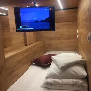 Capsule Wenceslas Square Hostal
