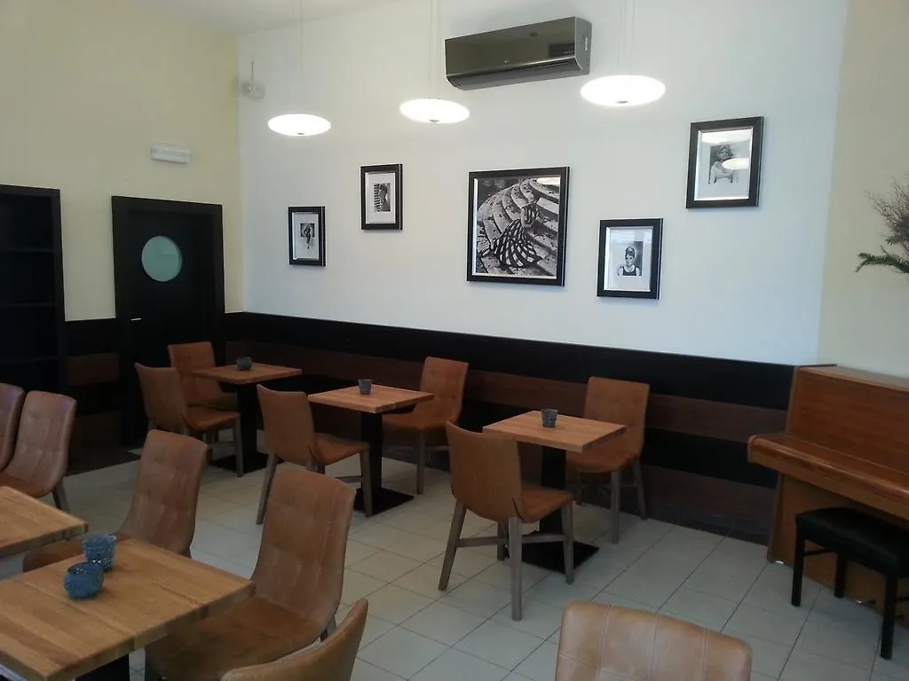 Hotel Bona Serva Praga